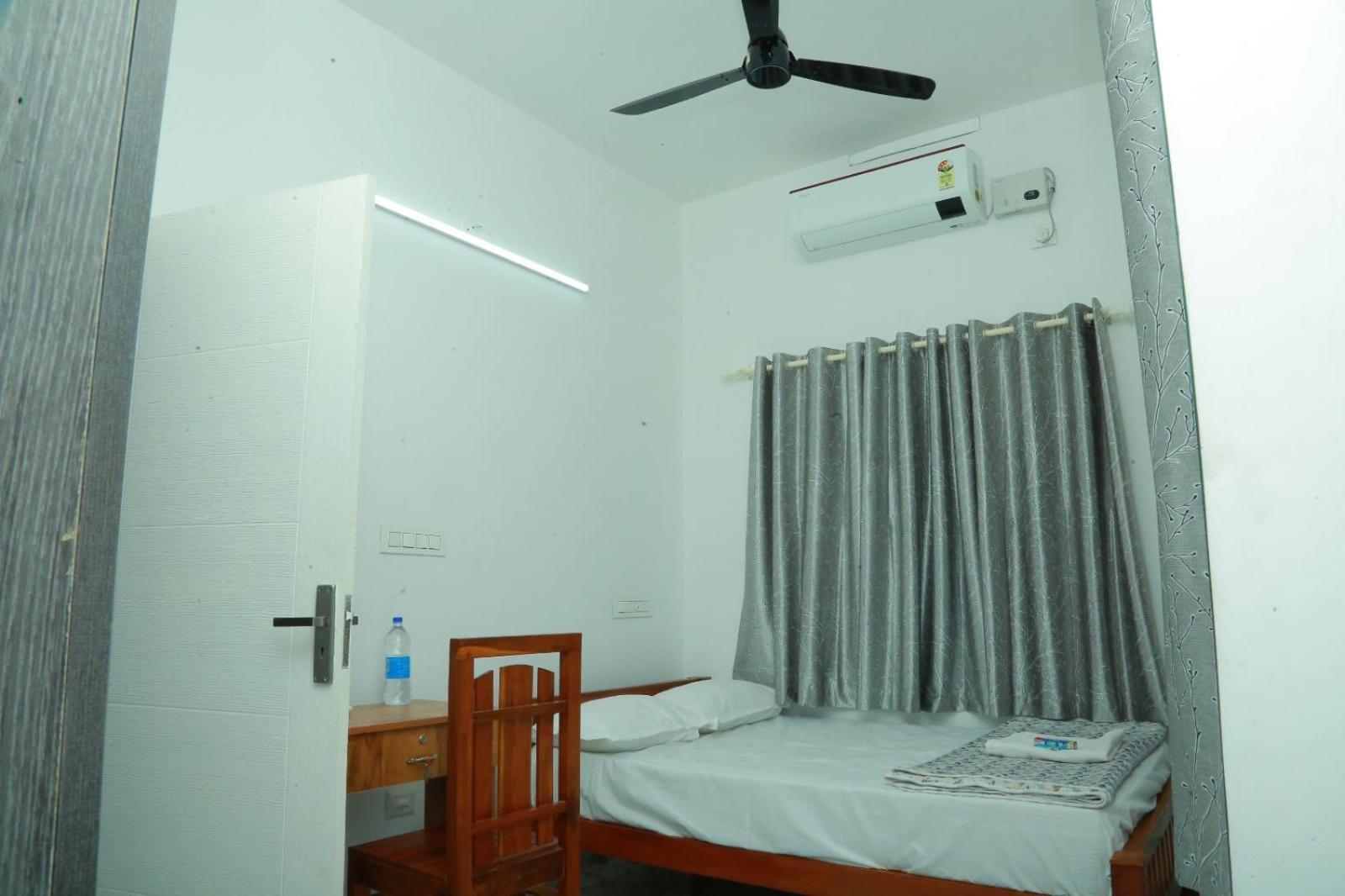 Azure Home Stay Kochi Zewnętrze zdjęcie